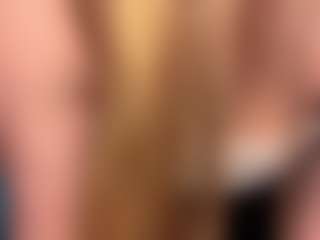 SheriIzsak's Live Sex Cam Show