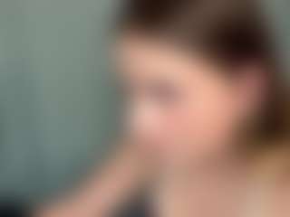 SheriIzsak's Live Sex Cam Show