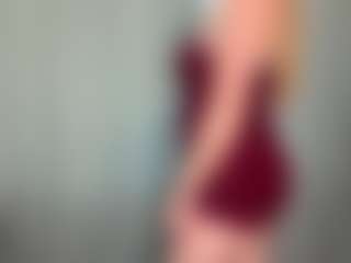 SheriIzsak's Live Sex Cam Show