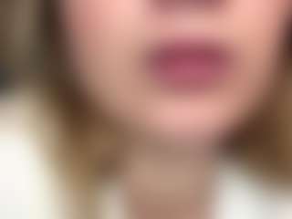 SheriIzsak's Live Sex Cam Show