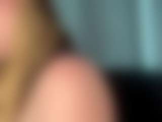 SheriIzsak's Live Sex Cam Show