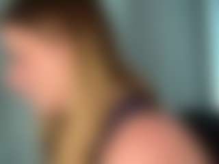 SheriIzsak's Live Sex Cam Show