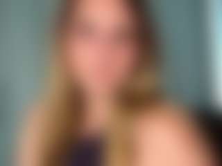 SheriIzsak's Live Sex Cam Show