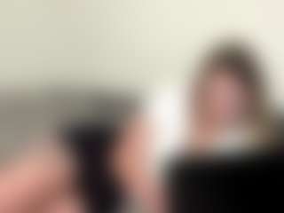 SheriIzsak's Live Sex Cam Show