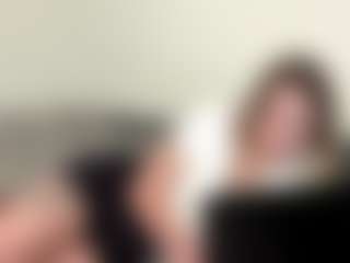 SheriIzsak's Live Sex Cam Show