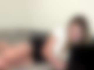 SheriIzsak's Live Sex Cam Show
