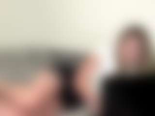 SheriIzsak's Live Sex Cam Show