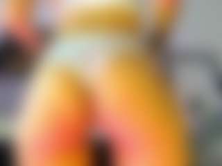 Live cam show with sofiaa-cardenas - Genital Piercings on Camming Site