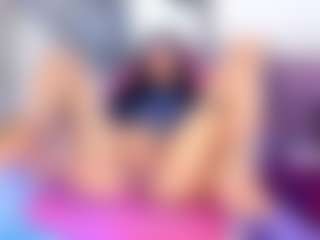 Live cam show with sofiaa-cardenas - Facial on milfzrlive.com