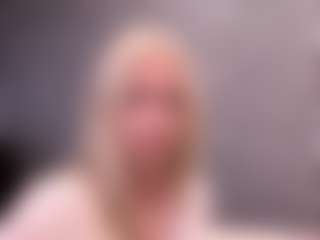 ValarieCarlini's Live Sex Cam Show