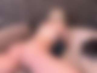 ValarieCarlini's Live Sex Cam Show