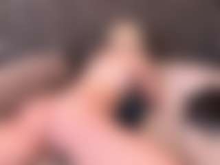 ValarieCarlini's Live Sex Cam Show