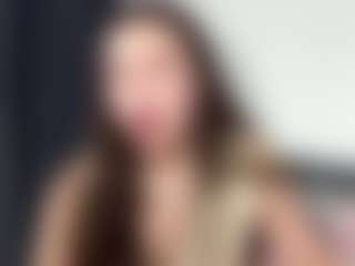 Live cam show with Railly - Petite on Camsoda