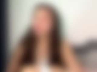 Live cam show with Railly - Big Tits on luckytryst.com