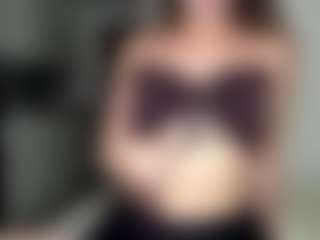 Live cam show with Railly - Nipple Piercings on SpankPalCams