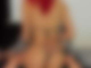 Live cam show with Wickedbunny - Skinny on Camsoda