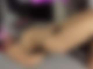 Live cam show with Wickedbunny - Asshole on Camsoda