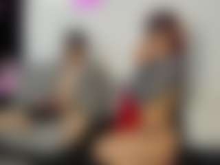 Live cam show with Wickedbunny - Brown Eyes Red Hair on Camsoda