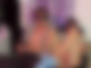 Live cam show with Wickedbunny - Strip on sexytreat.net
