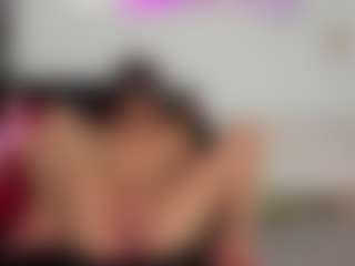 Live cam show with Wickedbunny - Shaved Pussy on Camsoda