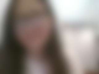 Chloe's Live Sex Cam Show
