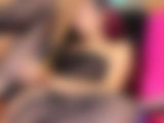 Emma-belley's Live Sex Cam Show
