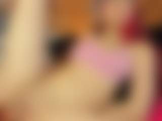Live cam show with Emma-belley - Strip Red Hair on Camsoda
