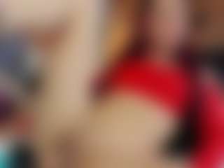 Live cam show with Emma-belley - Red Hair Squirt on galaxygirlnitro.com