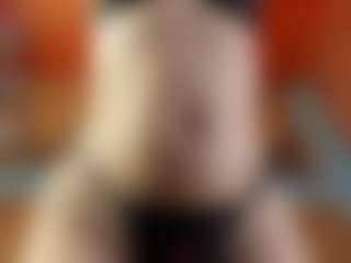 Emma-belley's Live Sex Cam Show