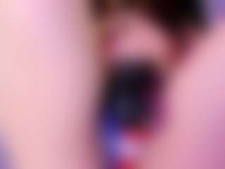 Live cam show with Emma-belley - Red Hair on Camsoda