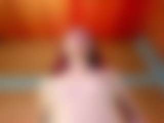 Live cam show with Emma-belley - Handjob on Hubzter Live