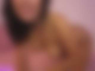 Live cam show with Fairy-Sammy - Brown Hair on Camsoda