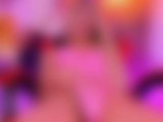 Live cam show with Hailey_sky - Flat Chested on AdultVida.com