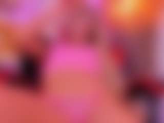 Live cam show with Hailey_sky - Average on CamClone
