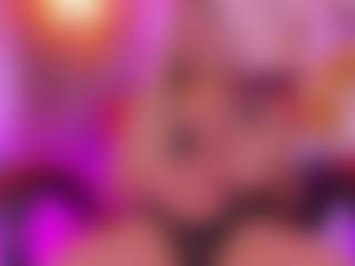 Live cam show with Hailey_sky - Average on wildcum.com