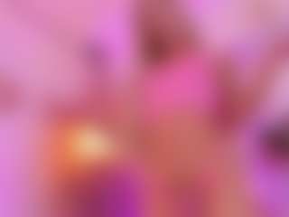 Live cam show with Hailey_sky - White on StripNow | colombia