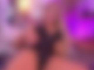 Live cam show with Hailey_sky - Average on Gym Cam Girls