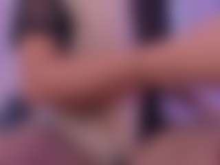 Live cam show with Hailey_sky - Dirty Talk on Camsoda