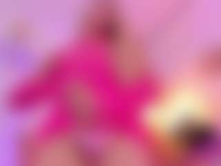 Live cam show with Hailey - Tease on Camsoda