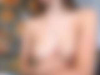 Live cam show with KarieNickeson - Joi on live18s.com