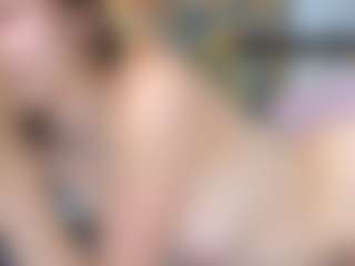 Live cam show with KarieNickeson - Anal on Milf Play