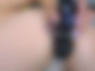 KarieNickeson's Live Sex Cam Show