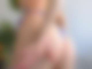 KarieNickeson's Live Sex Cam Show