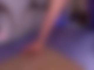 Live cam show with keahi-tay - Black Hair on Gym Cam Girls