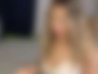 Live cam show with lachinitxa - Playdildo on Uber Horny