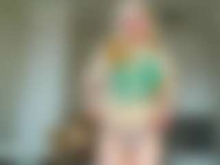 Lana's Live Sex Cam Show