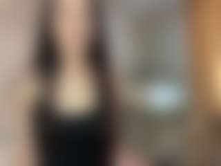 Live cam show with Amelia - Teasing on Camsoda