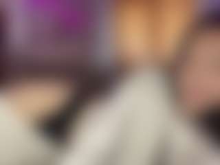 Live cam show with Amelia - Teasing on StripNow