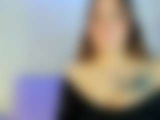 Live cam show with NickyBunny1 - Brown Eyes Blonde Hair on Camsoda
