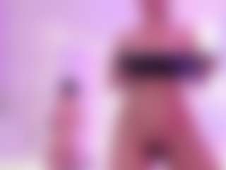 rosalind-tay's Live Sex Cam Show